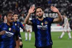 Gol Hakan Calhanoglu antar Inter Milan menangi Derby d`Italia